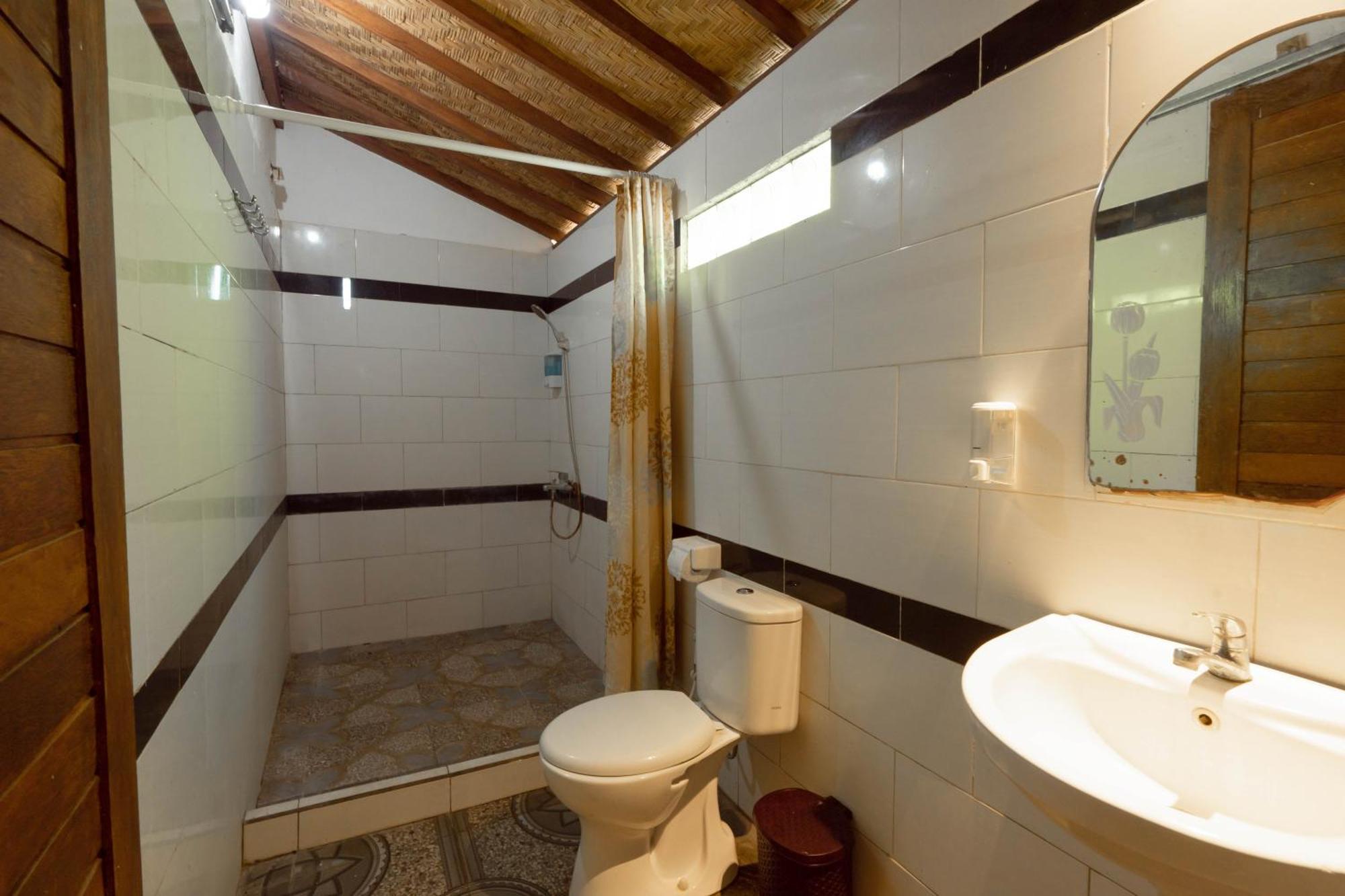 Ratu Cottage By Ourstory Travels Batununggul Exteriör bild